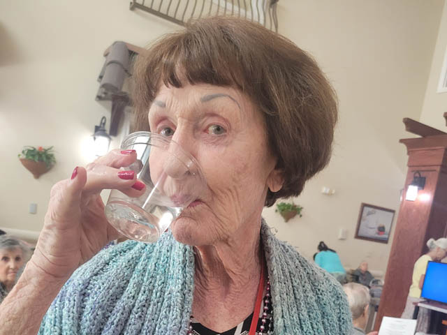 Aravilla-Sarasota-Memory-Care-Blog-Dehydration-and-Seniors Seniors and Dehydration | Memory Care Blog Post Aravilla Sarasota